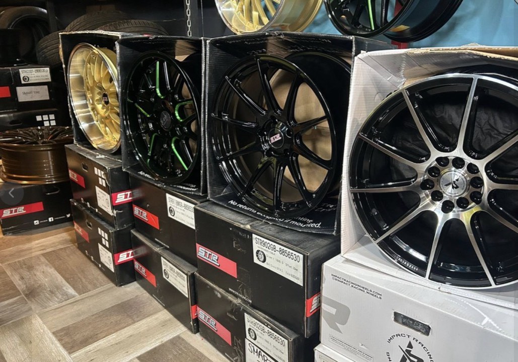 Montaje y balanceo de llantas en Smart Tire El Paso
